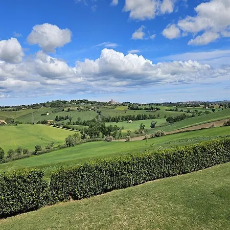 Manor In Marche Near Adriatic Beaches 摩萨诺